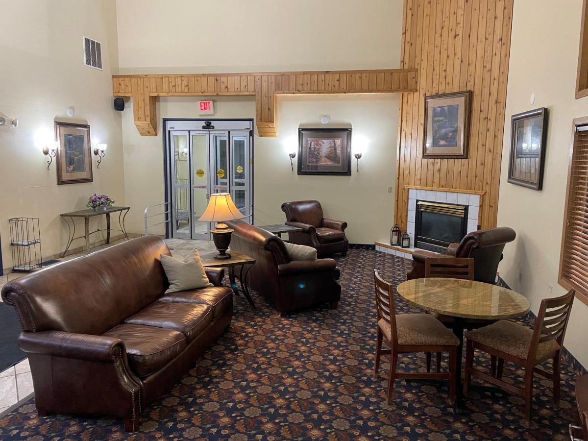 Hotel Bemidji Exterior photo